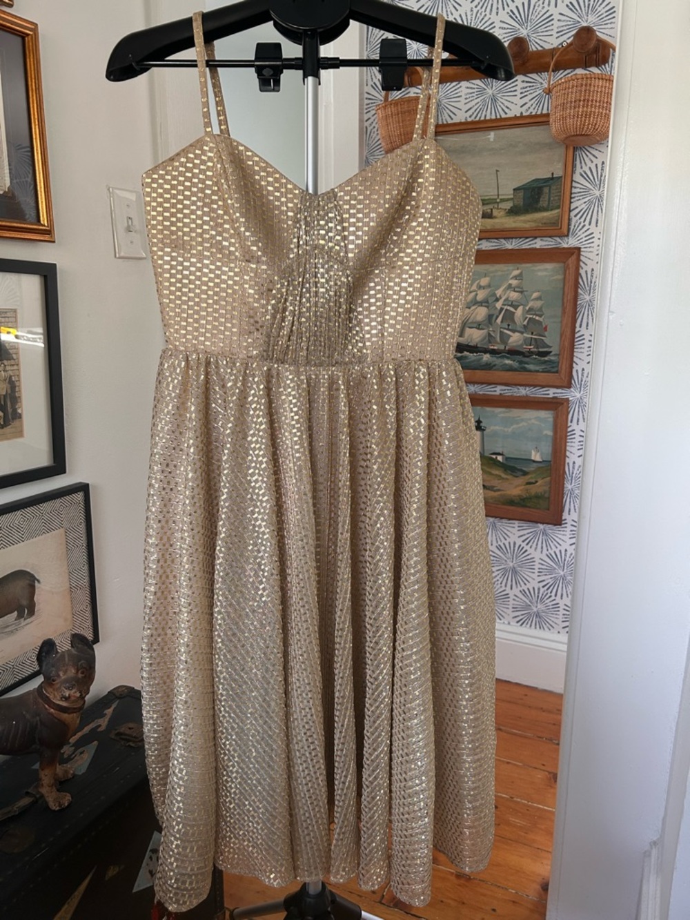 Dress The Population Gold Metallic A-Line Spaghetti Strap Cocktail Dress